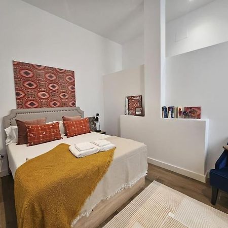 The Gabriels Con Terraza Apartman Madrid Kültér fotó